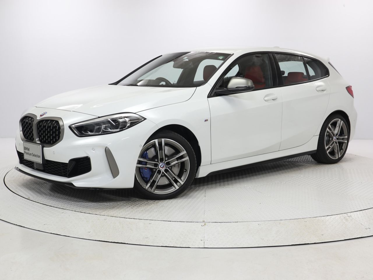 M135i xDrive