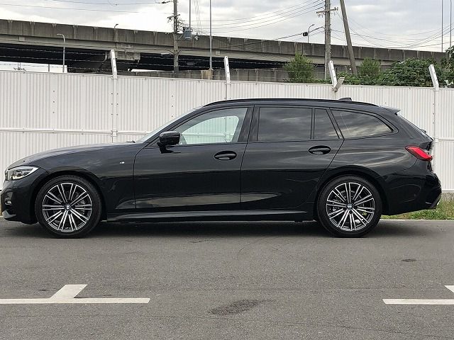 G21 320d xDrive Touring RHD