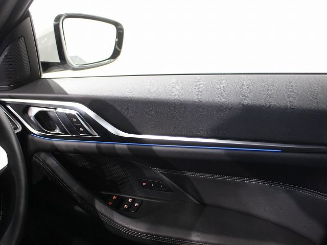 G26 i4 eDrive40 RHD