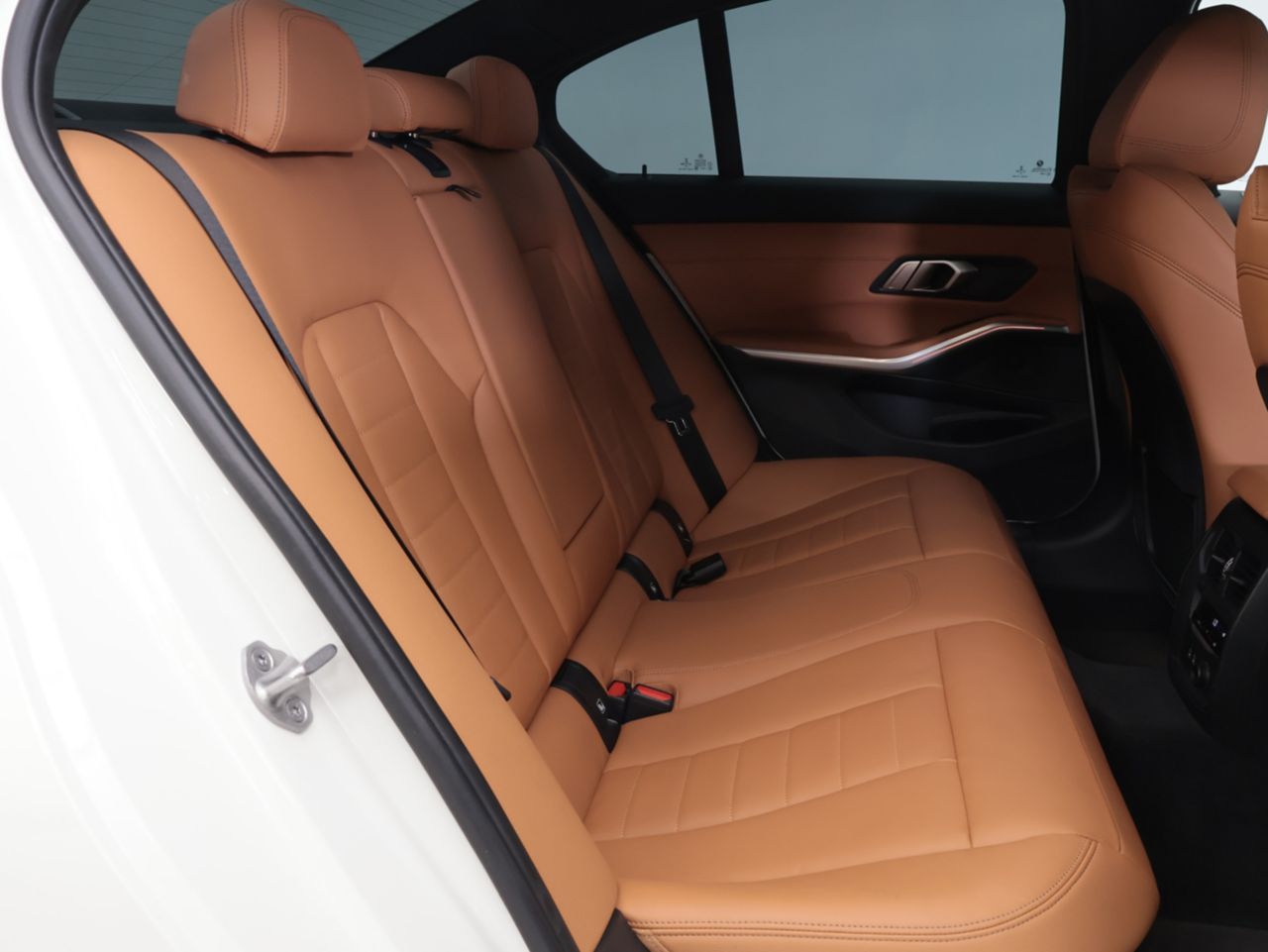 G20 320i Saloon RHD MX