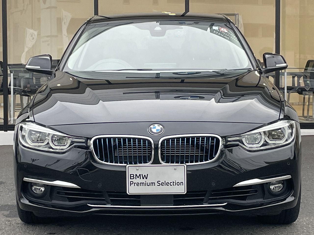 330E IPERFORMANCE SEDAN RHD