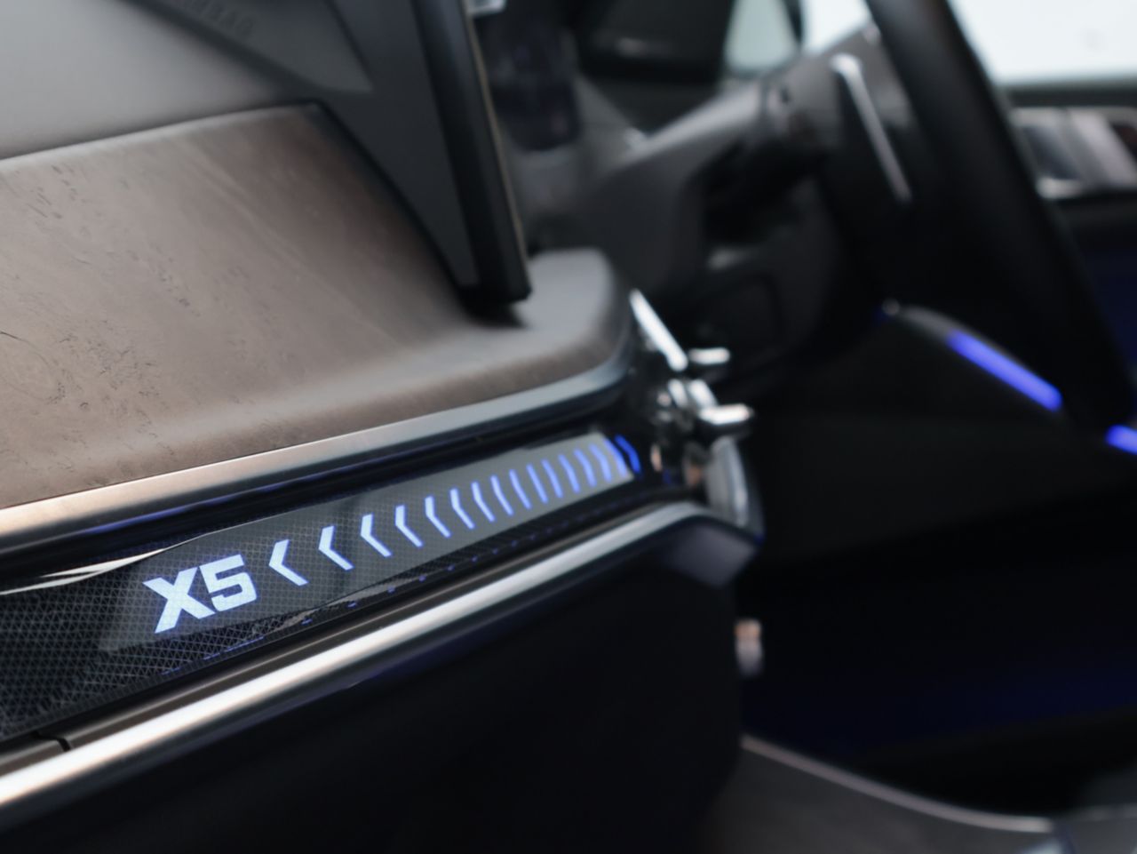 X5 xDrive40d RHD