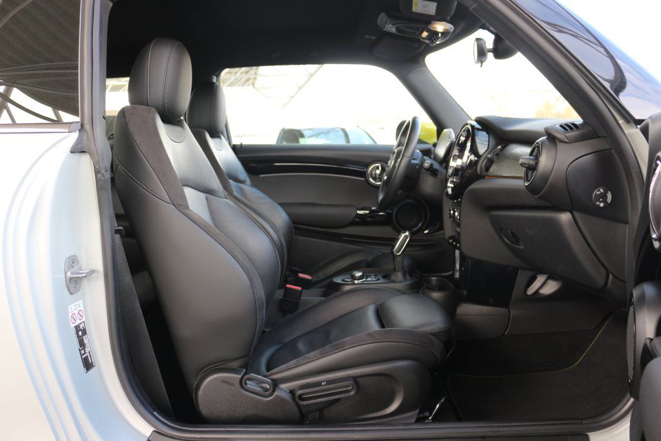 MINI Cooper SE
