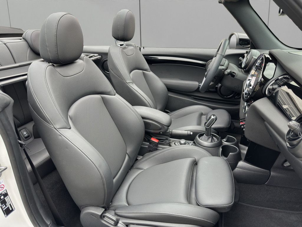 MINI Cooper Cabrio