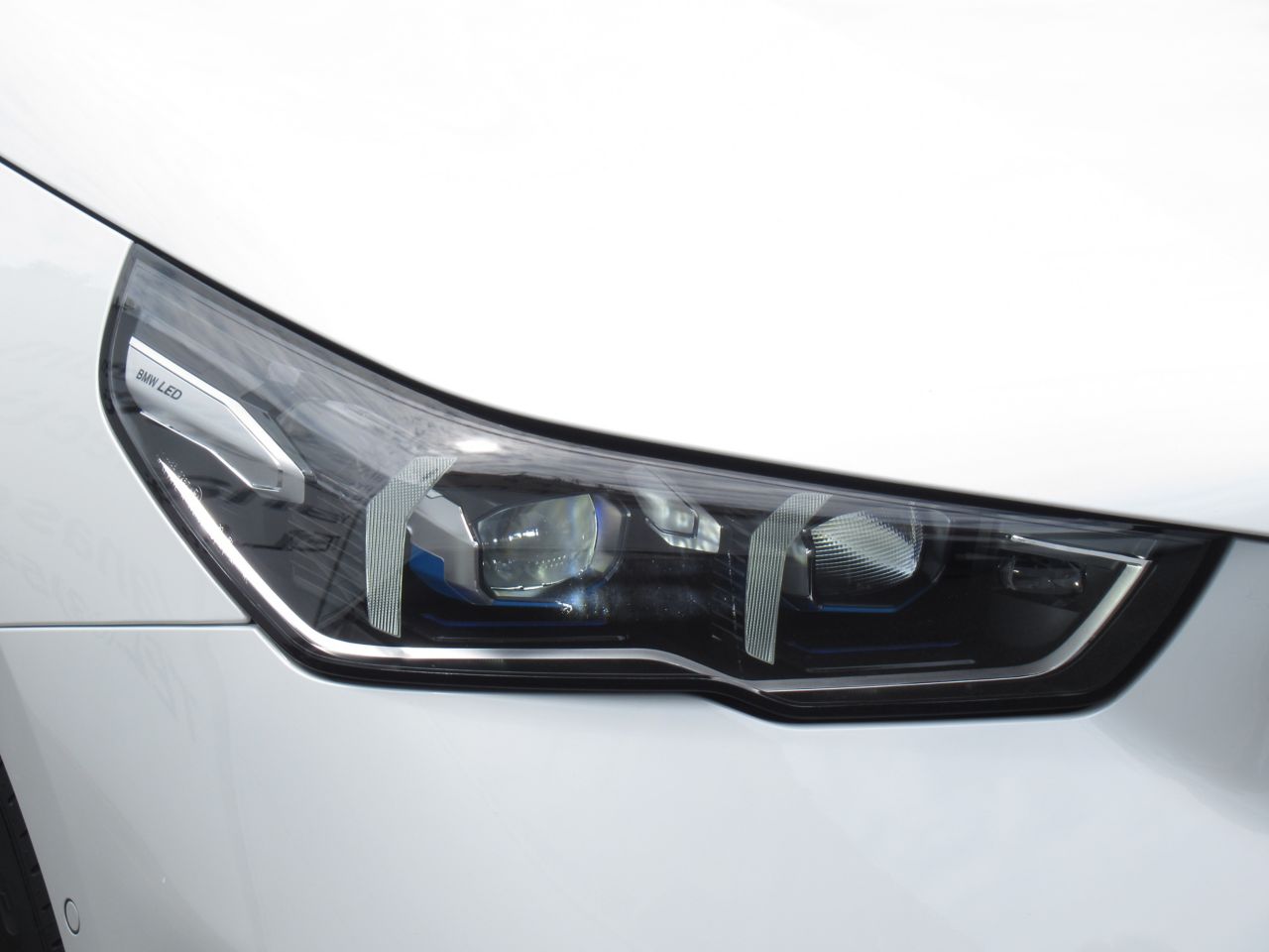 BMW i5 eDrive40 Sedan RHD