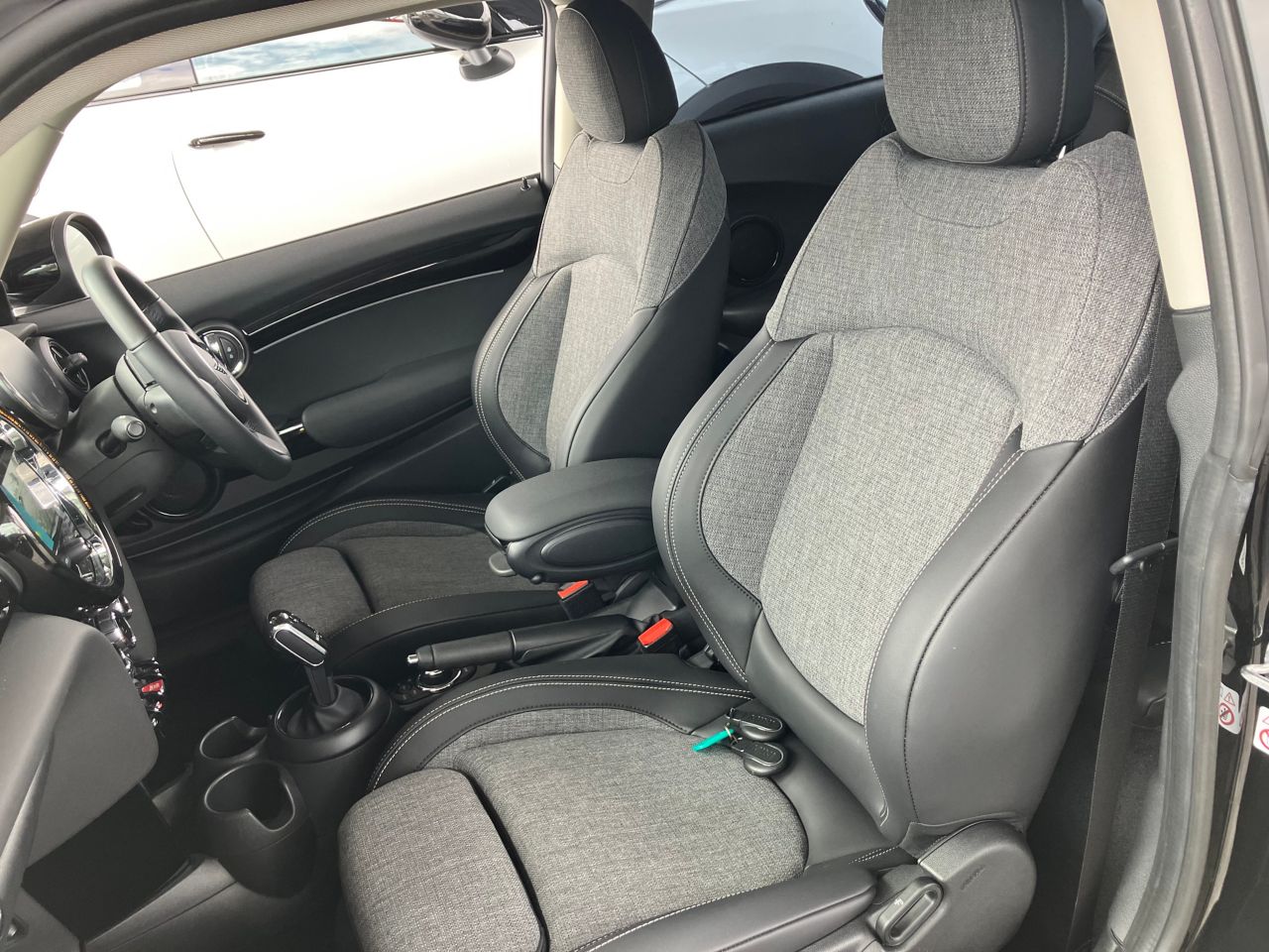 Cooper S 3 doors RHD