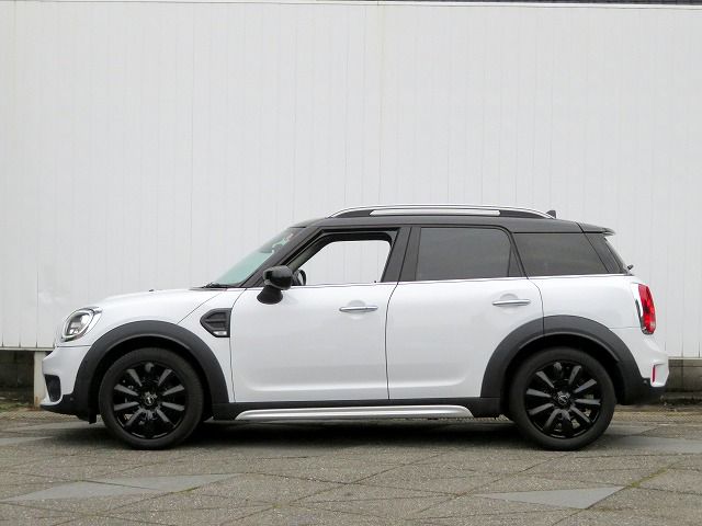 MINI CROSSOVER COOPER D