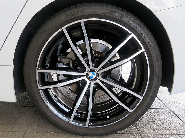 G21 318i Touring