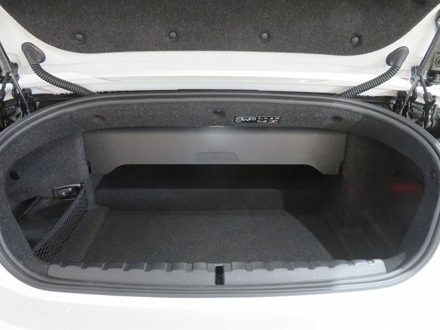 G** 4**i C********** B** 2**i RHD