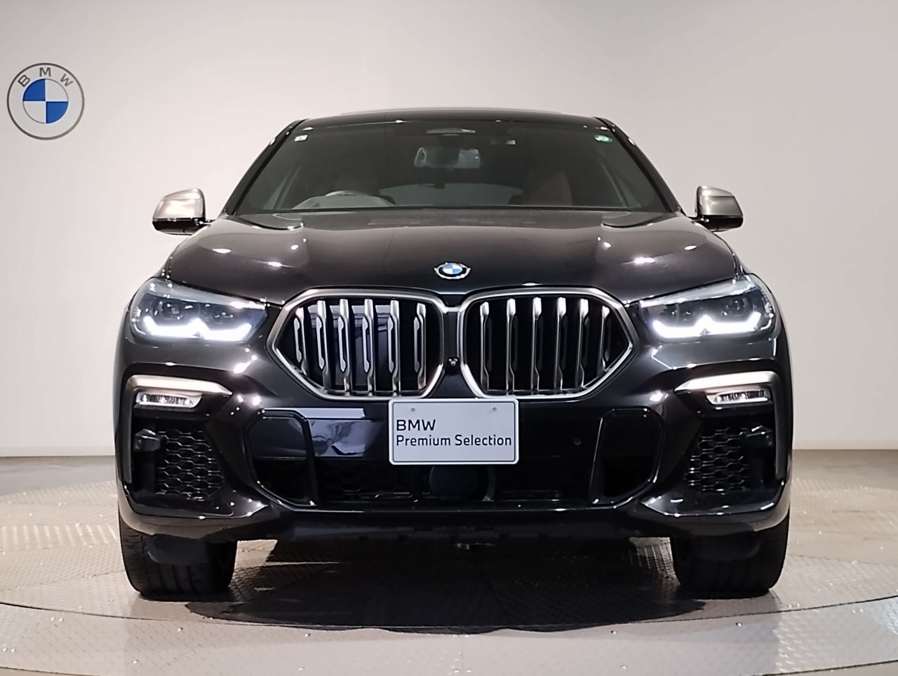 X* M50i RHD
