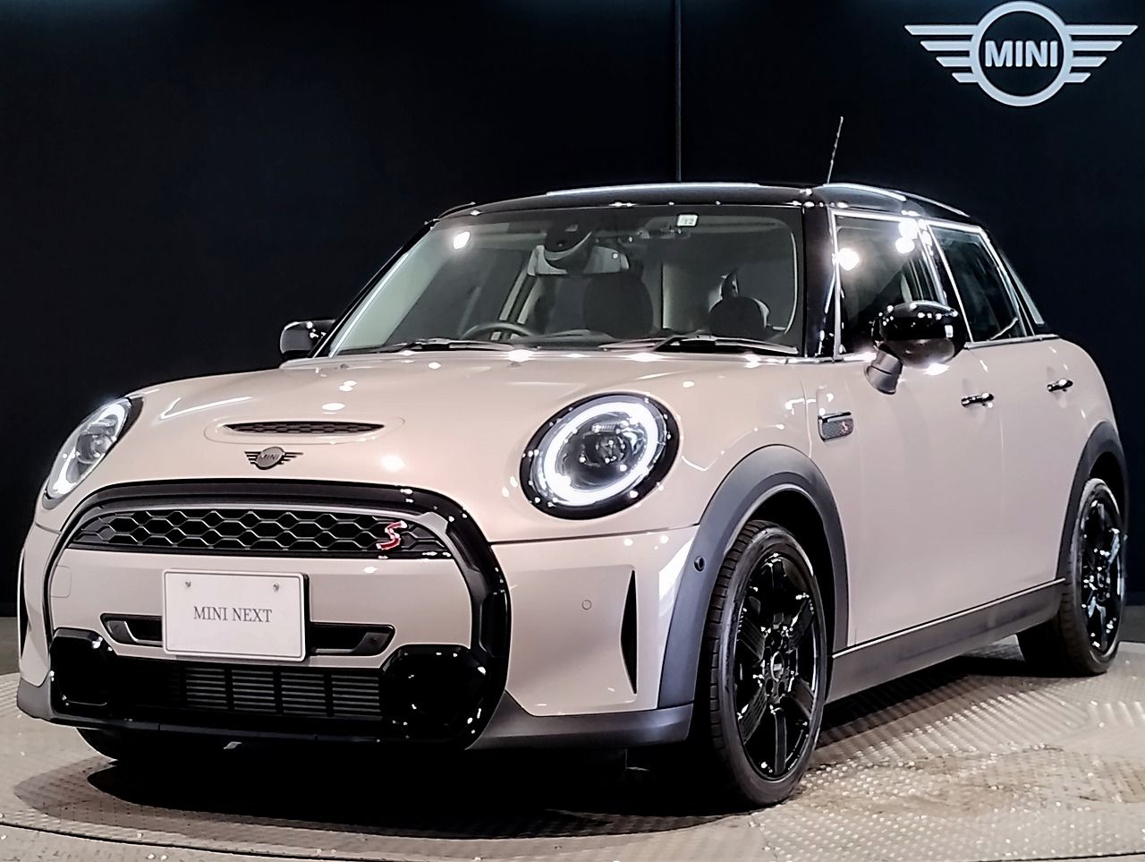 MINI COOPER SD 5 DOOR.