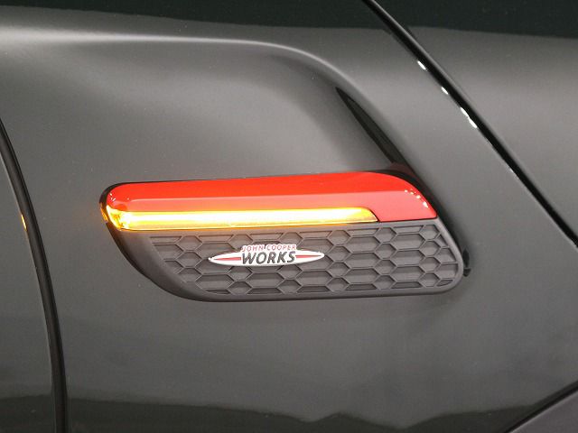 MINI JCW 3 Dr