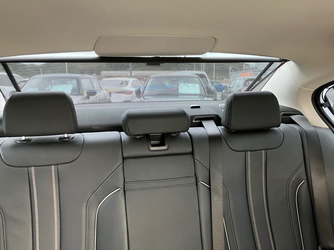 520d xDrive Sedan RHD