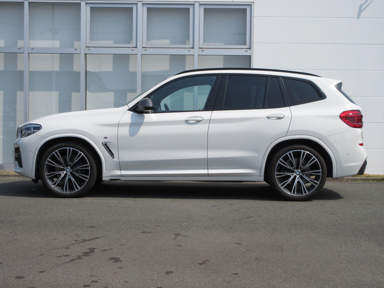 X3 M40d RHD ZA