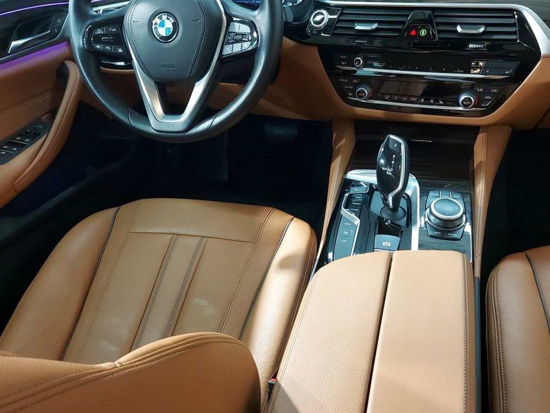 530e Limousine