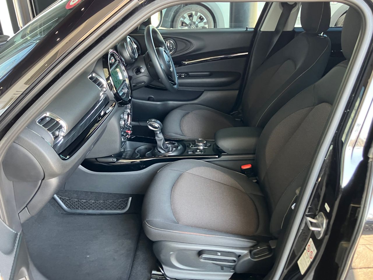 MINI CLUBMAN COOPER D