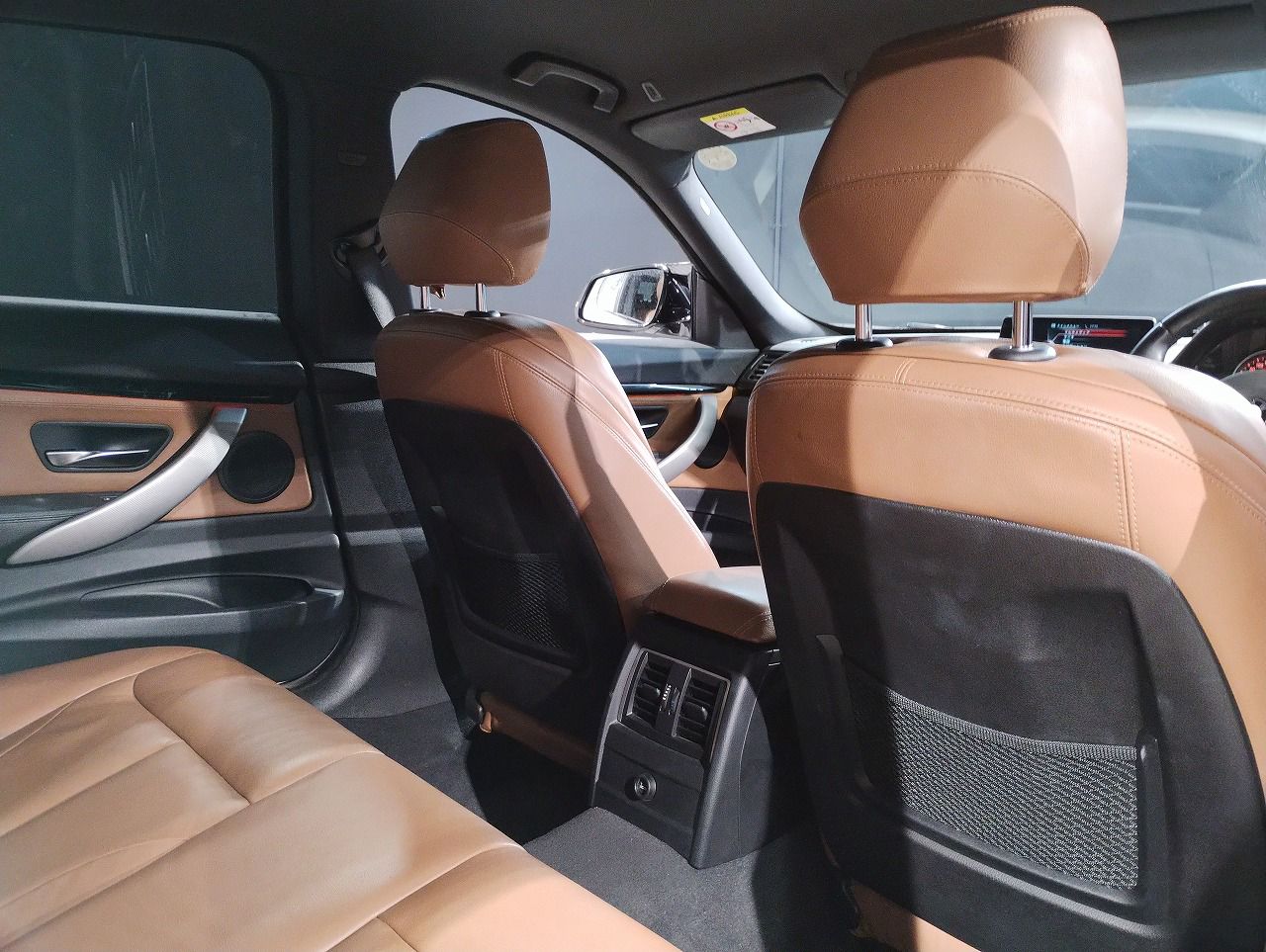 320I GRANTURISMO RHD