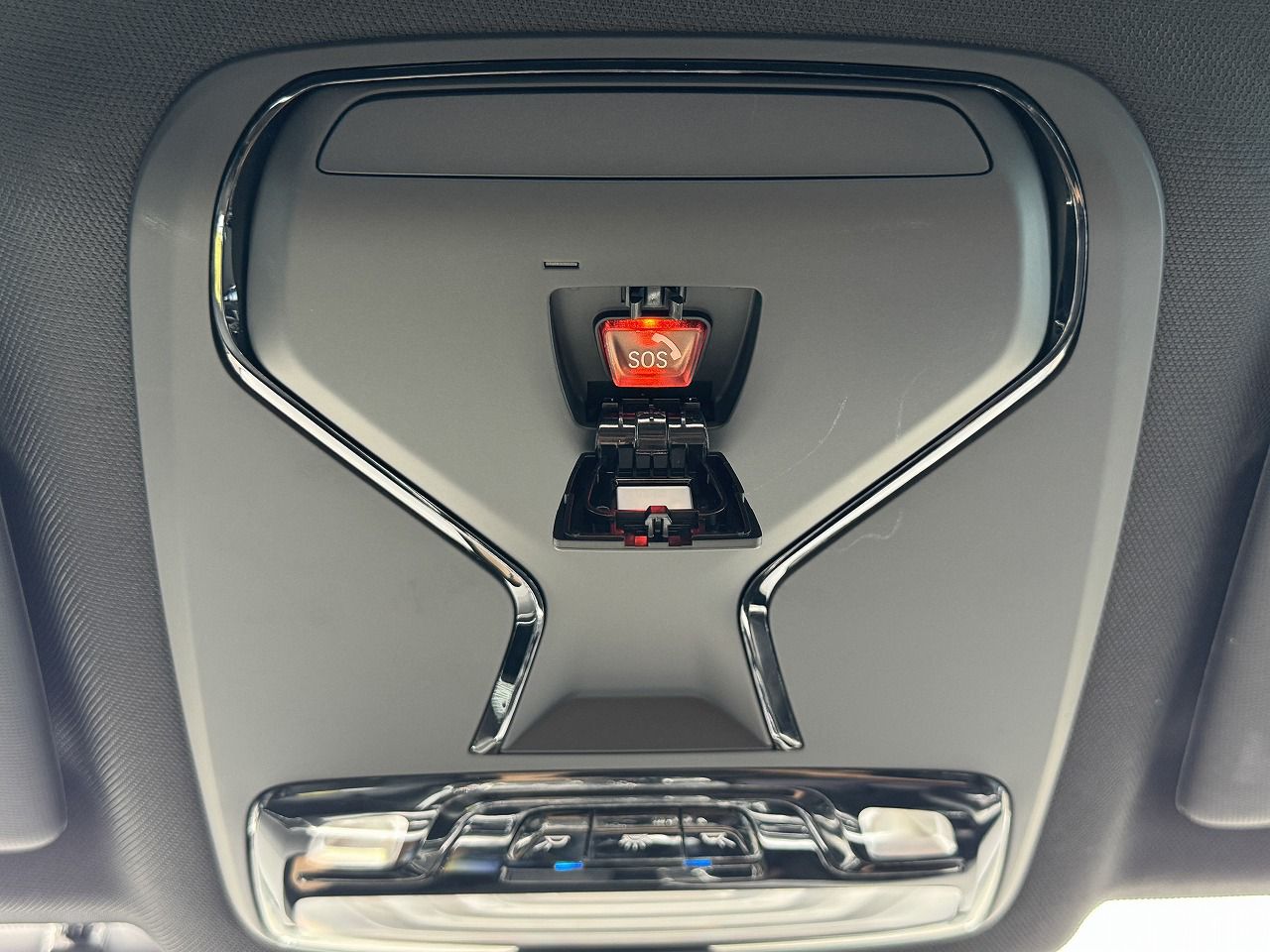 G20 330e Saloon RHD MX