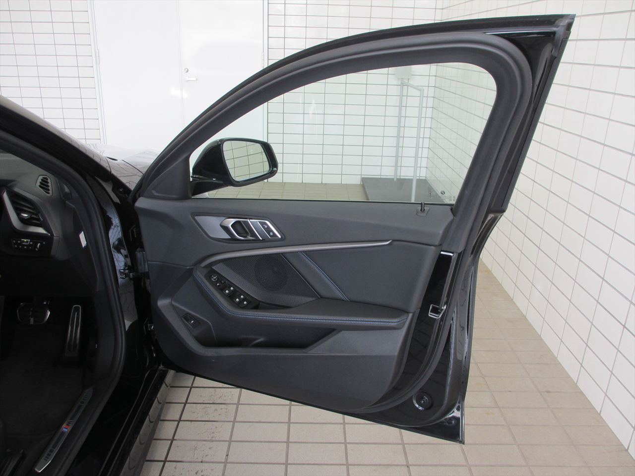 F40 118d Sports Hatch 5-door B47 2.0d