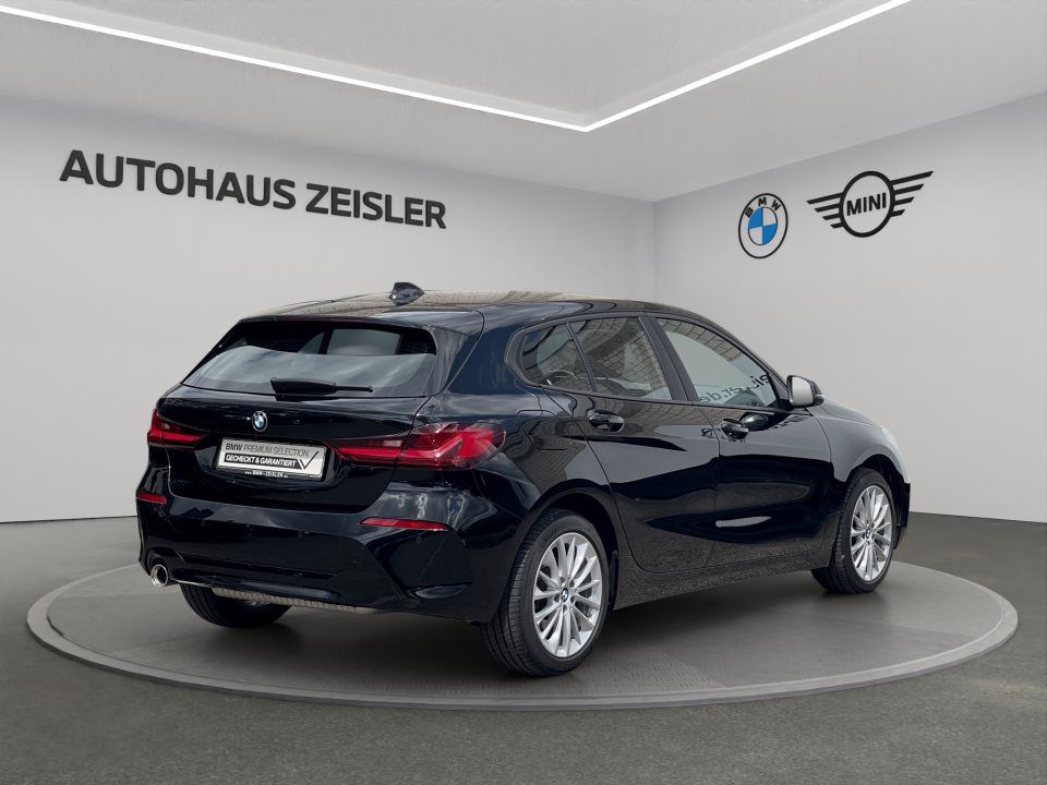 BMW 118