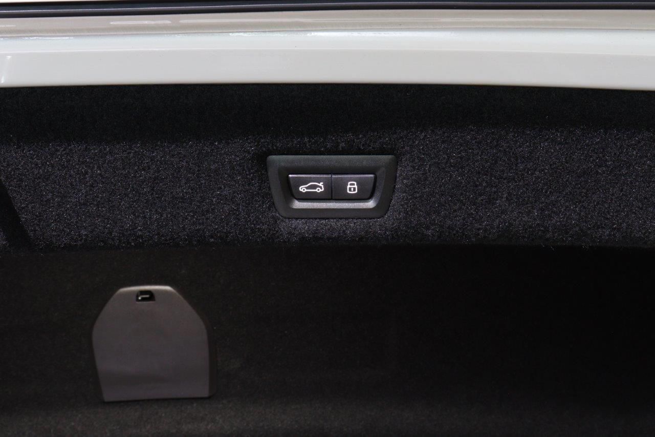 BMW i7 eDrive50 Sedan RHD