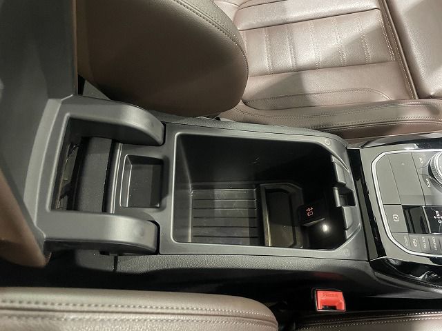 G01 X3 M40d RHD LCI