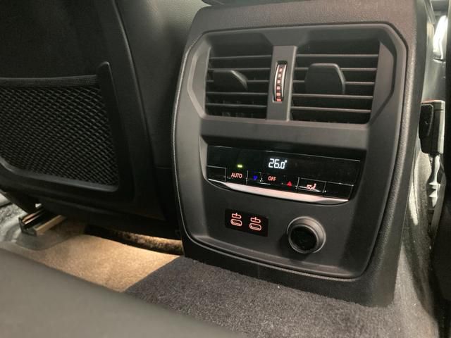 G20 320d xDrive RHD Saloon