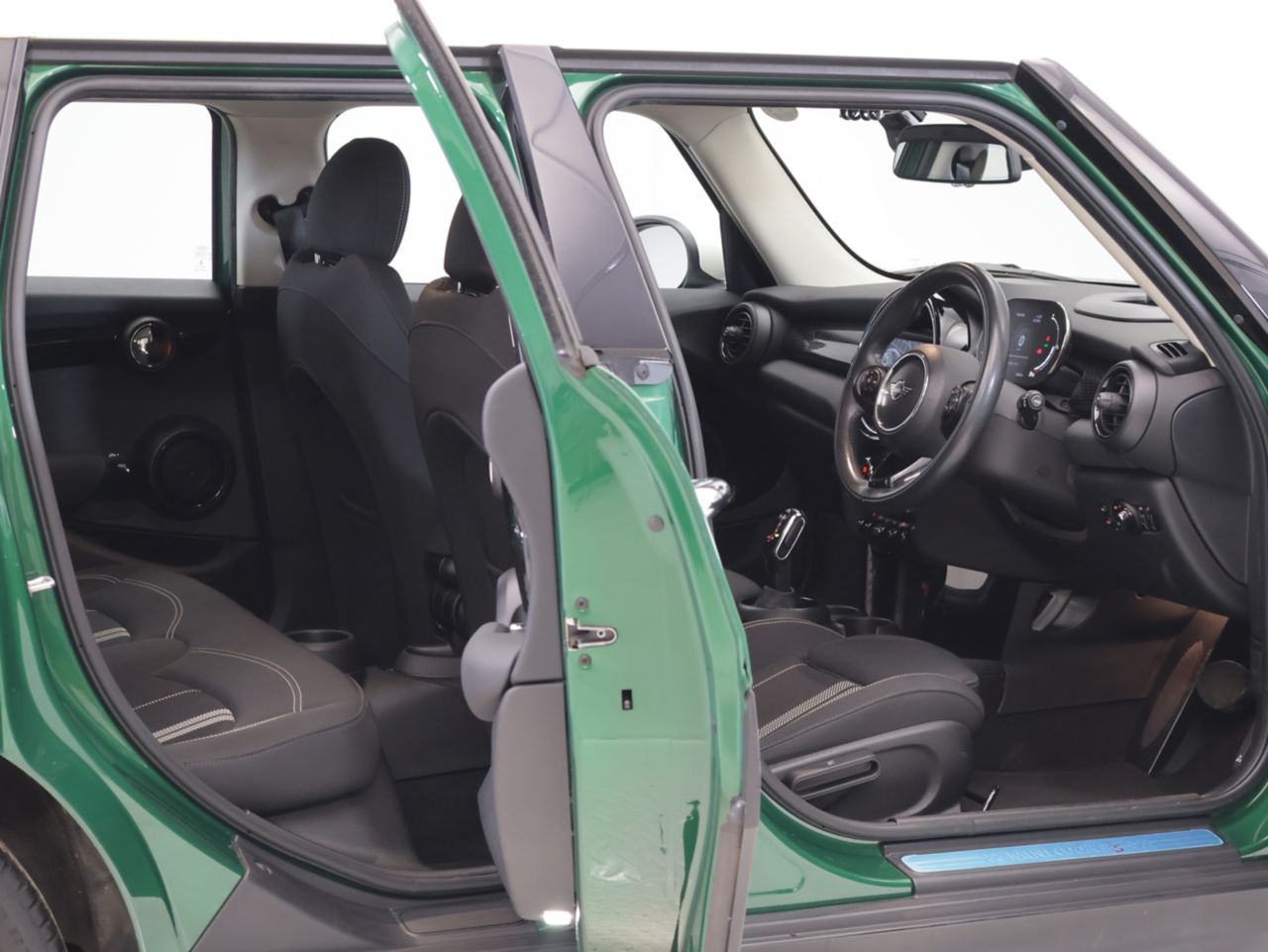 F55 MINI Cooper SD 5dr Hatch LCI