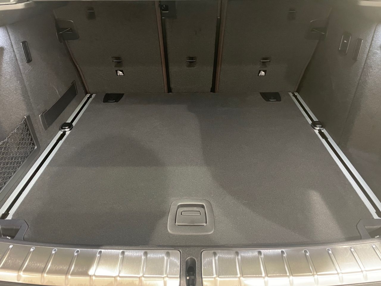 G02 X4 M40i RHD LCI
