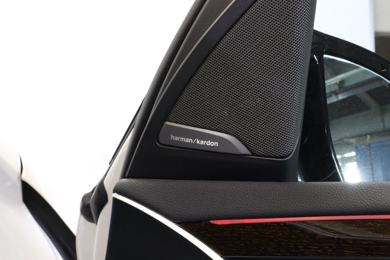 G01 X3 M40i RHD LCI ZA