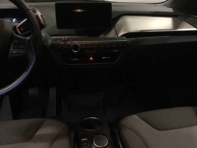 BMW i3s