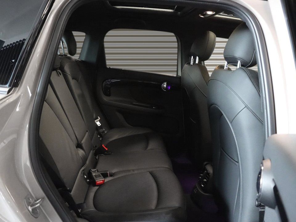 MINI Cooper SE