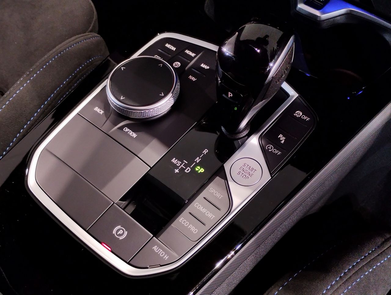 F40 M135i xDrive Sports Hatch 5-door B48 2.0i