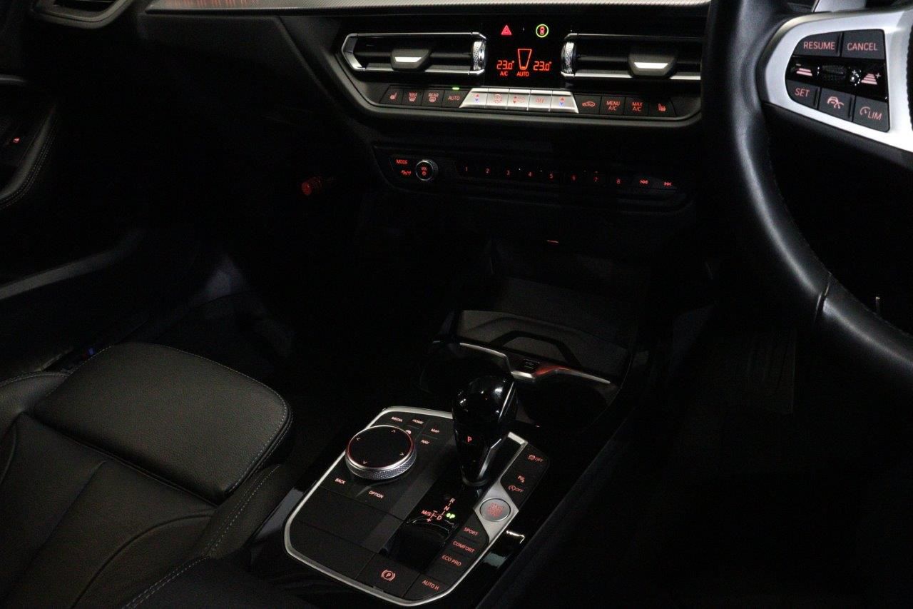 F40 M135i xDrive Sports Hatch 5-door B48 2.0i