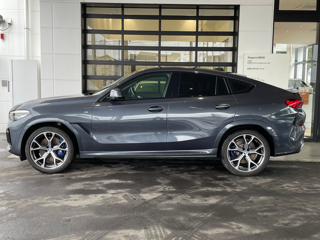 X* xDrive30d RHD