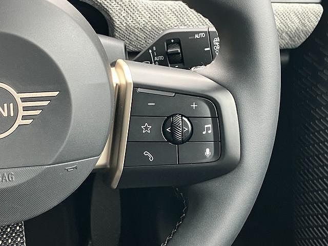 F66 MINI Cooper C 3Dr