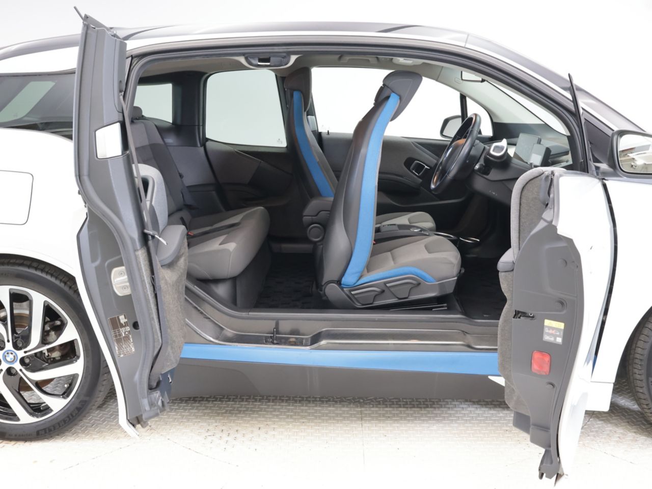 BMW i3 94Ah (with Range Extender) LCI