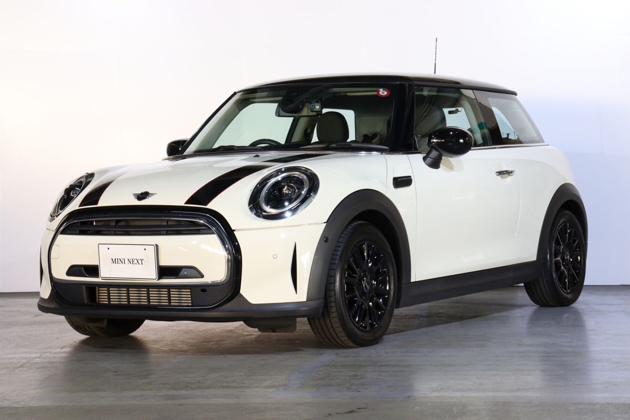 THE NEW MINI COOPER D 3 DOOR.