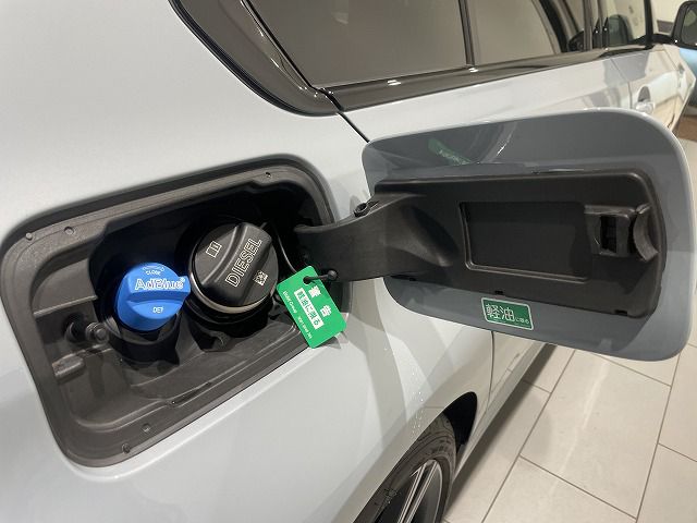 320d xDrive Berline RHD