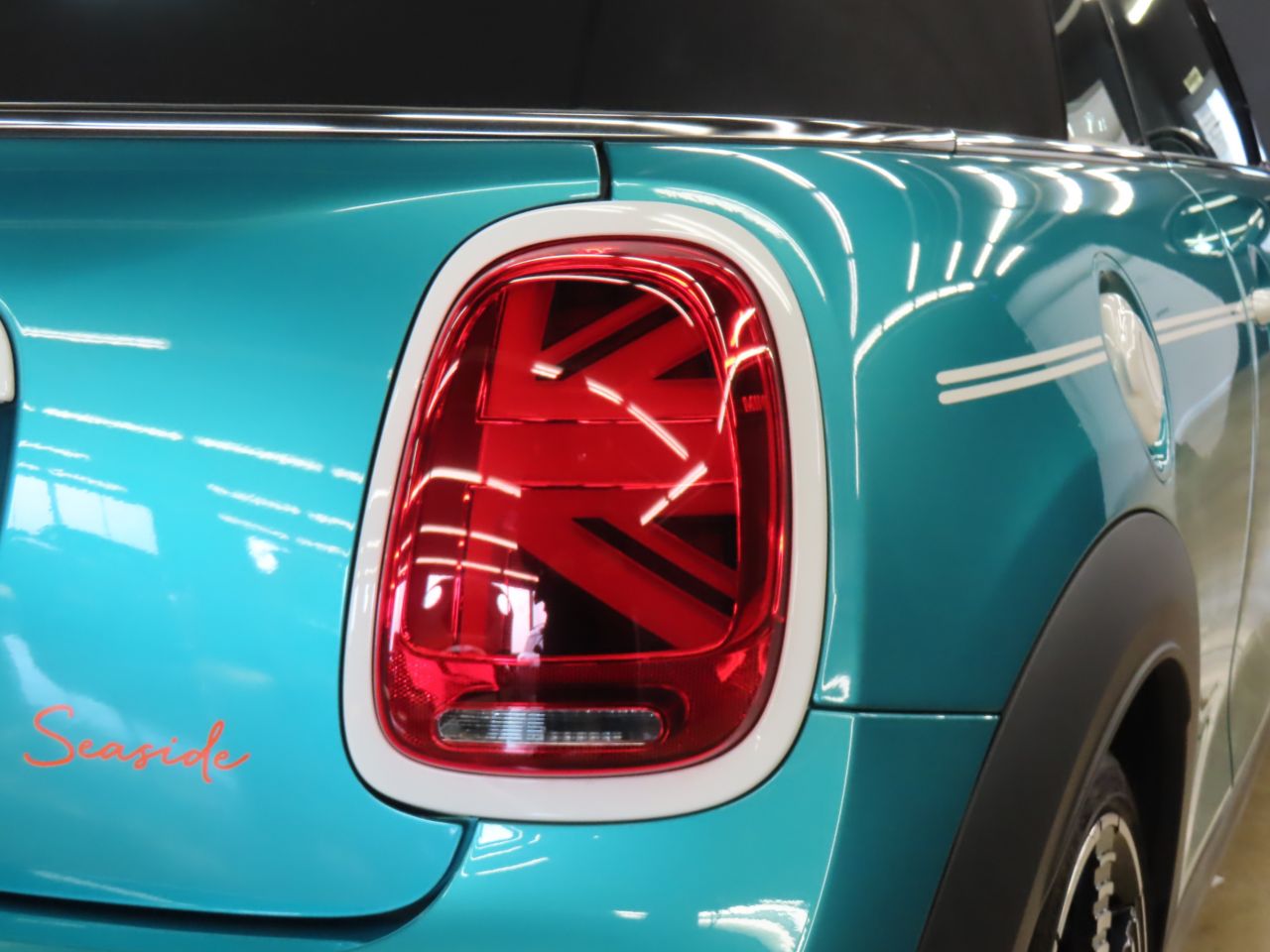 MINI Cooper S Convertible RHD