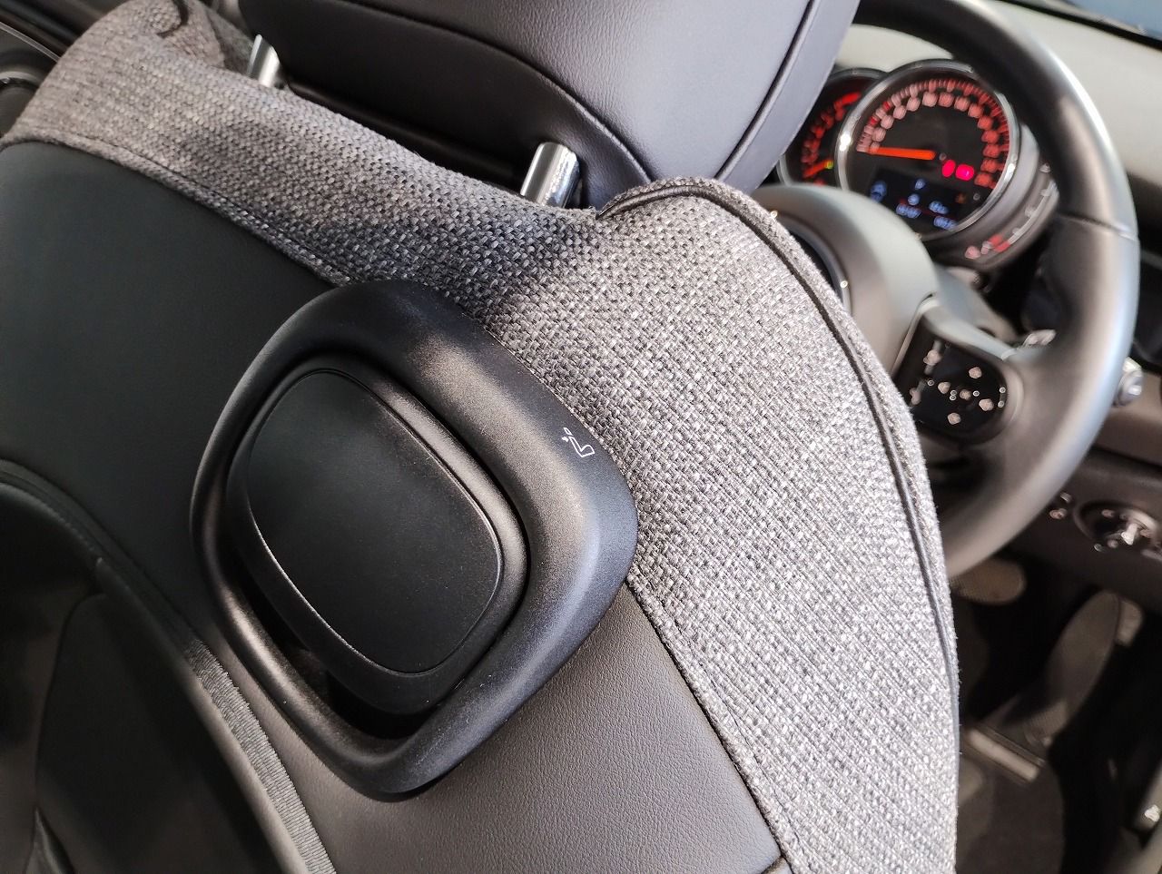 MINI One Hatch RHD F56