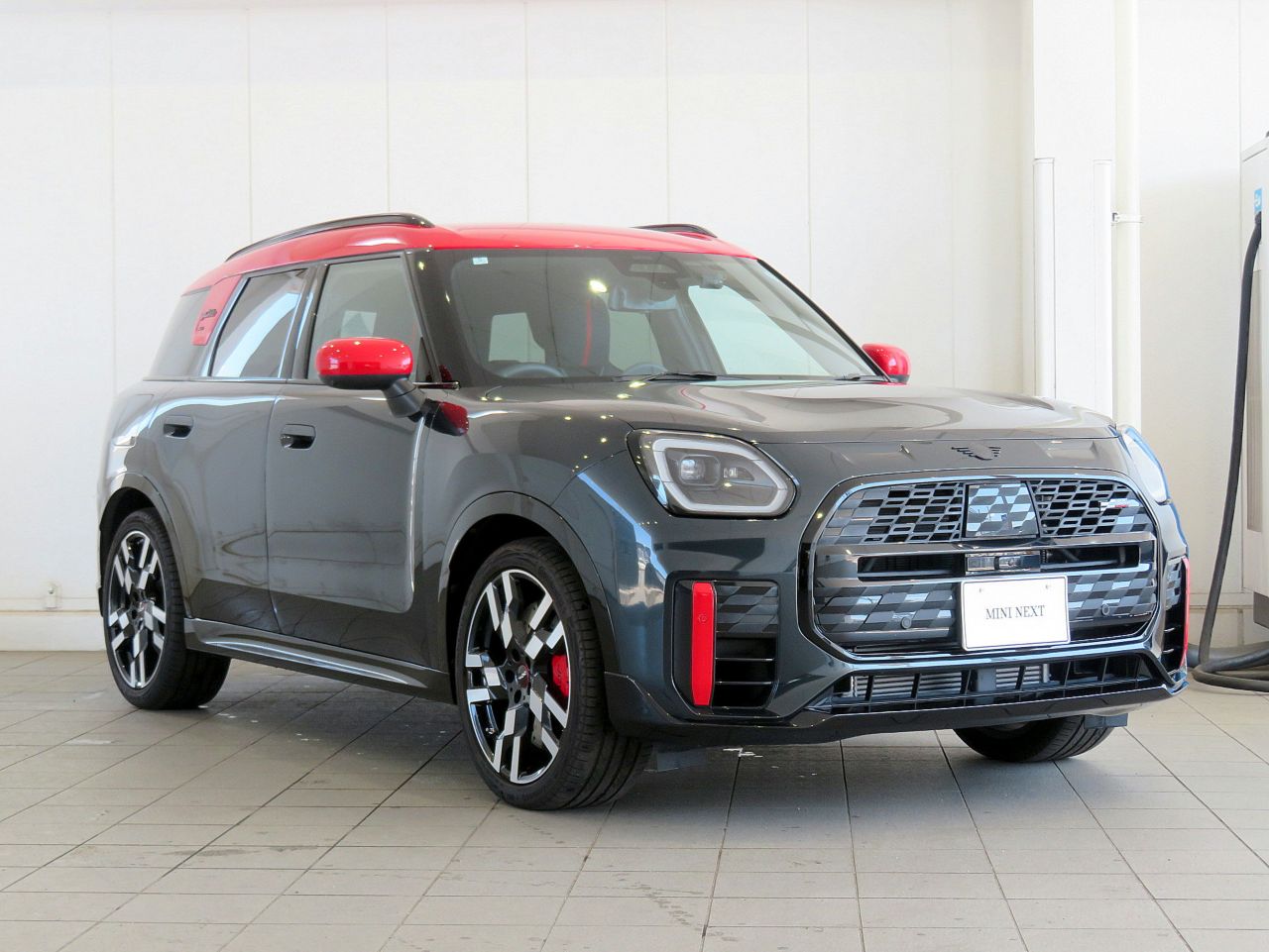 U25 MINI John Cooper Works Countryman ALL4