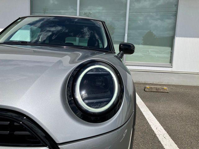 F66 MINI Cooper C 3Dr