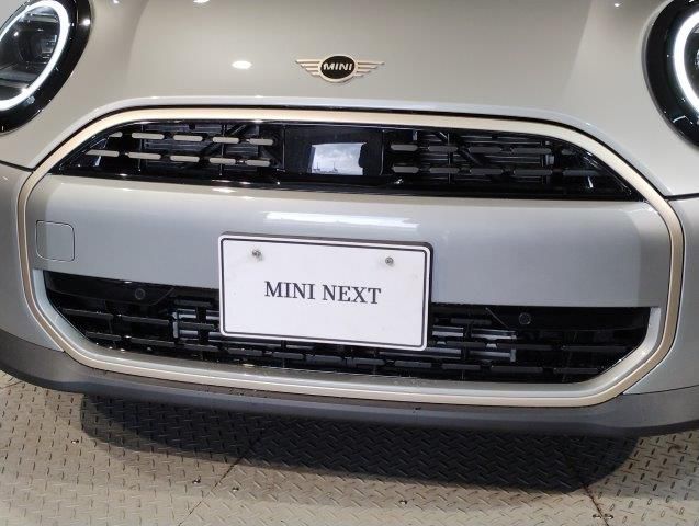 F66 MINI Cooper C 3Dr