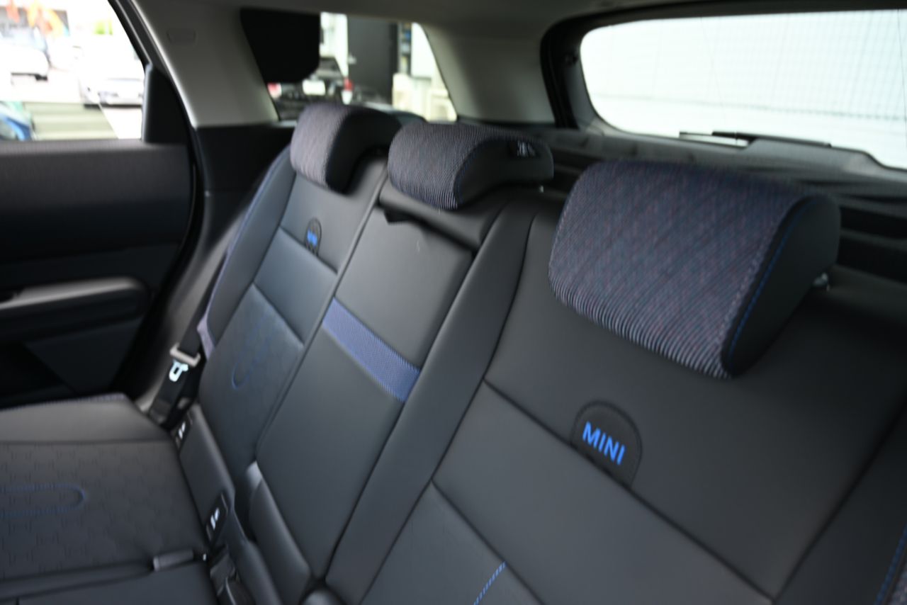 U25 MINI Countryman E