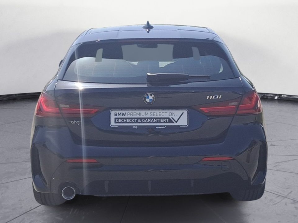 BMW 118