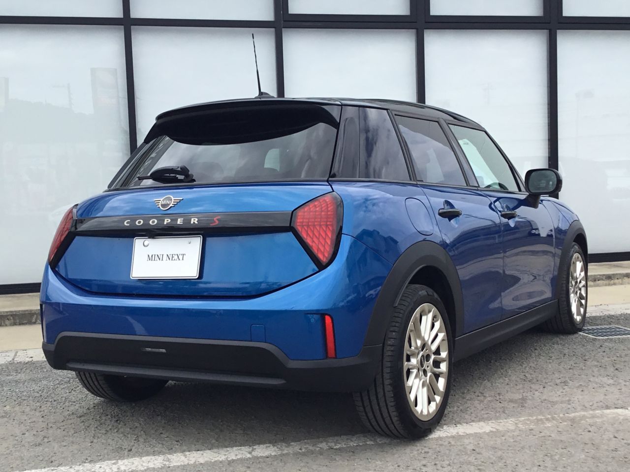 F65 MINI Cooper S 5Dr