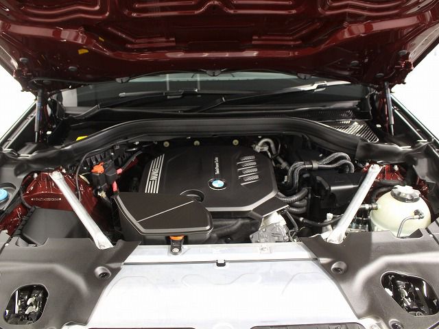 X4 xDrive20d RHD