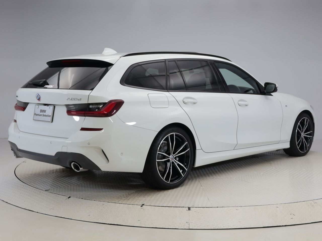 G21 320d xDrive Touring RHD