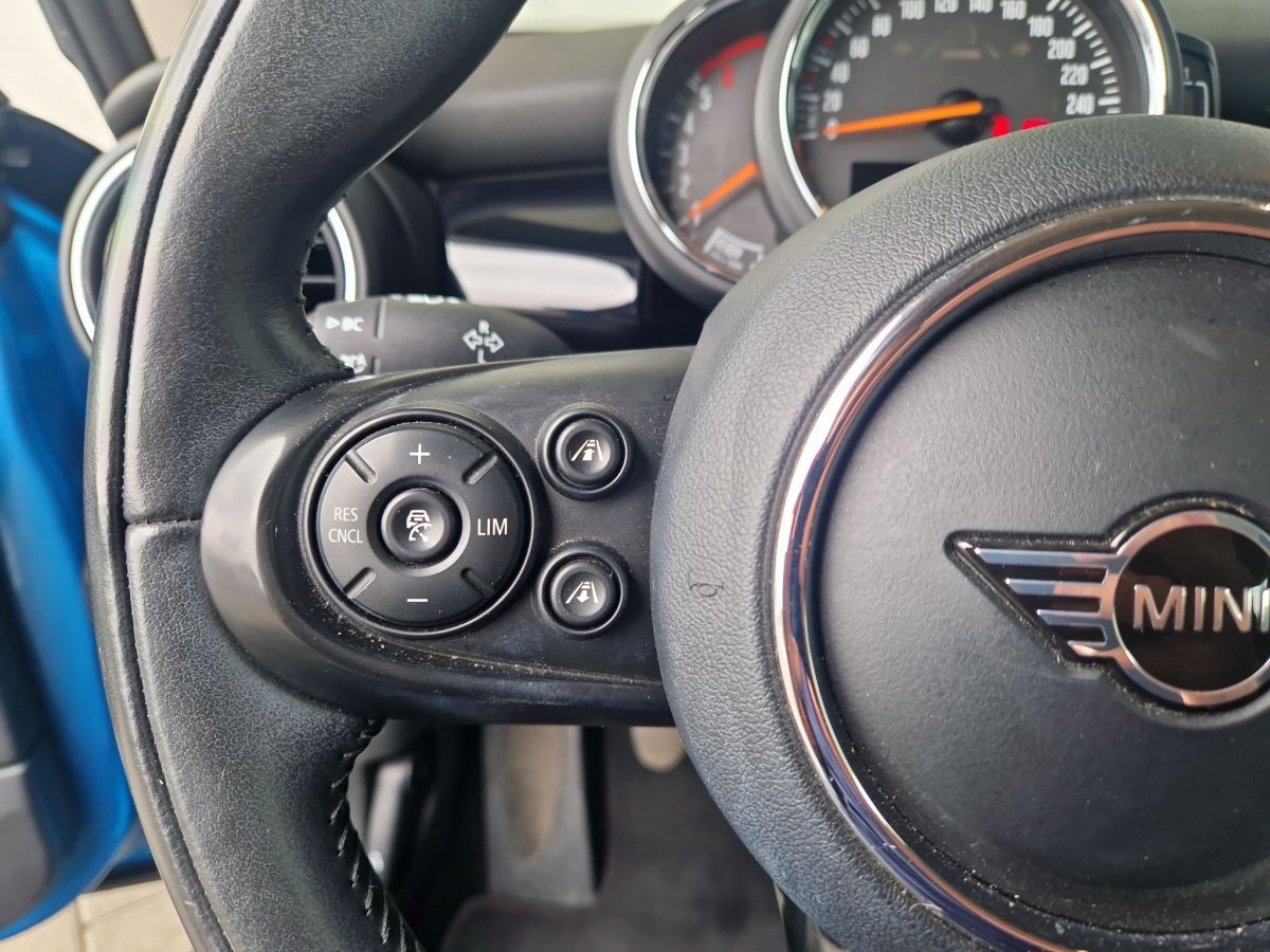 MINI Cooper D